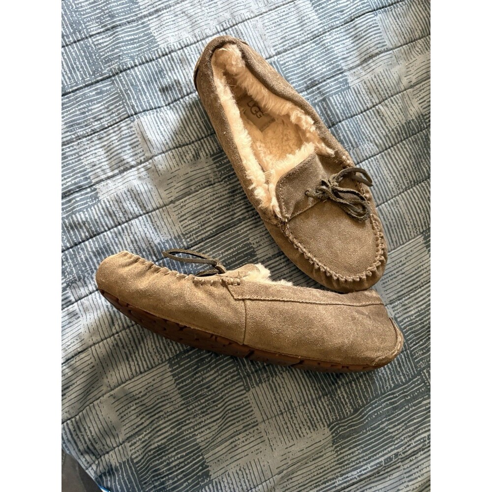 UGG Corvin Suede Loafer Shoes Mens US 9 EU 42 Slip On Gray Fur Lined Plush Cozy